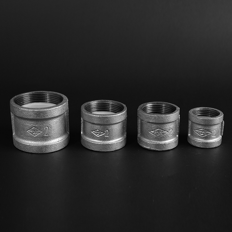 衬塑管箍(内外丝)dn50